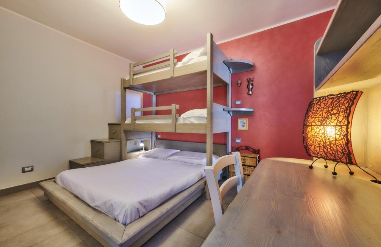 Sunset App Apartment Perledo Bagian luar foto